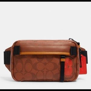 COACH Mini Edge Mens Belt Waist Bag
